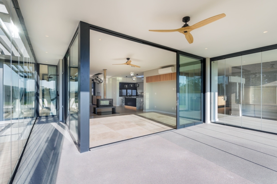 5 Bedroom Property for Sale in Val De Vie Estate Western Cape